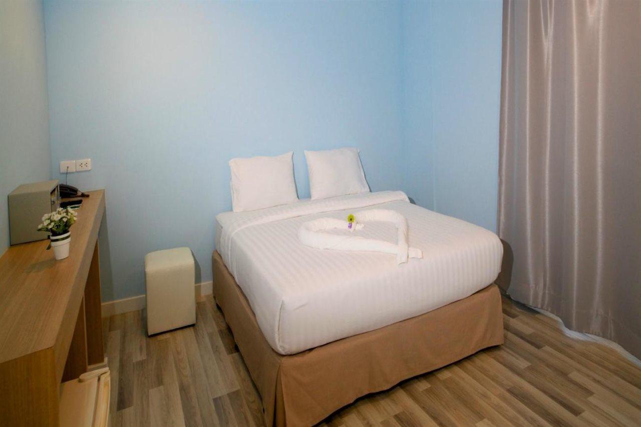 Nantra Cozy Pattaya Hotel Bagian luar foto