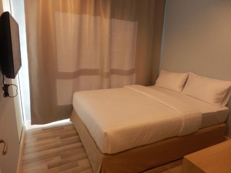 Nantra Cozy Pattaya Hotel Bagian luar foto