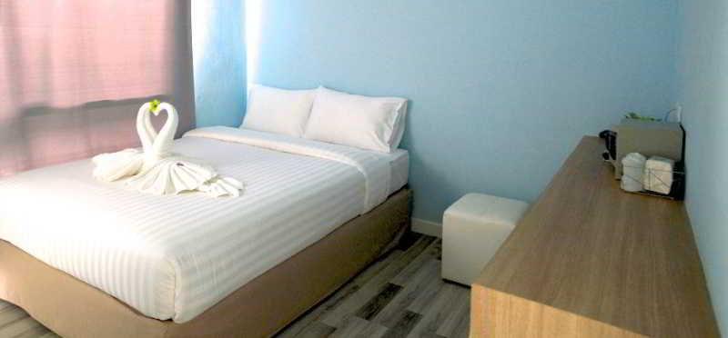Nantra Cozy Pattaya Hotel Bagian luar foto