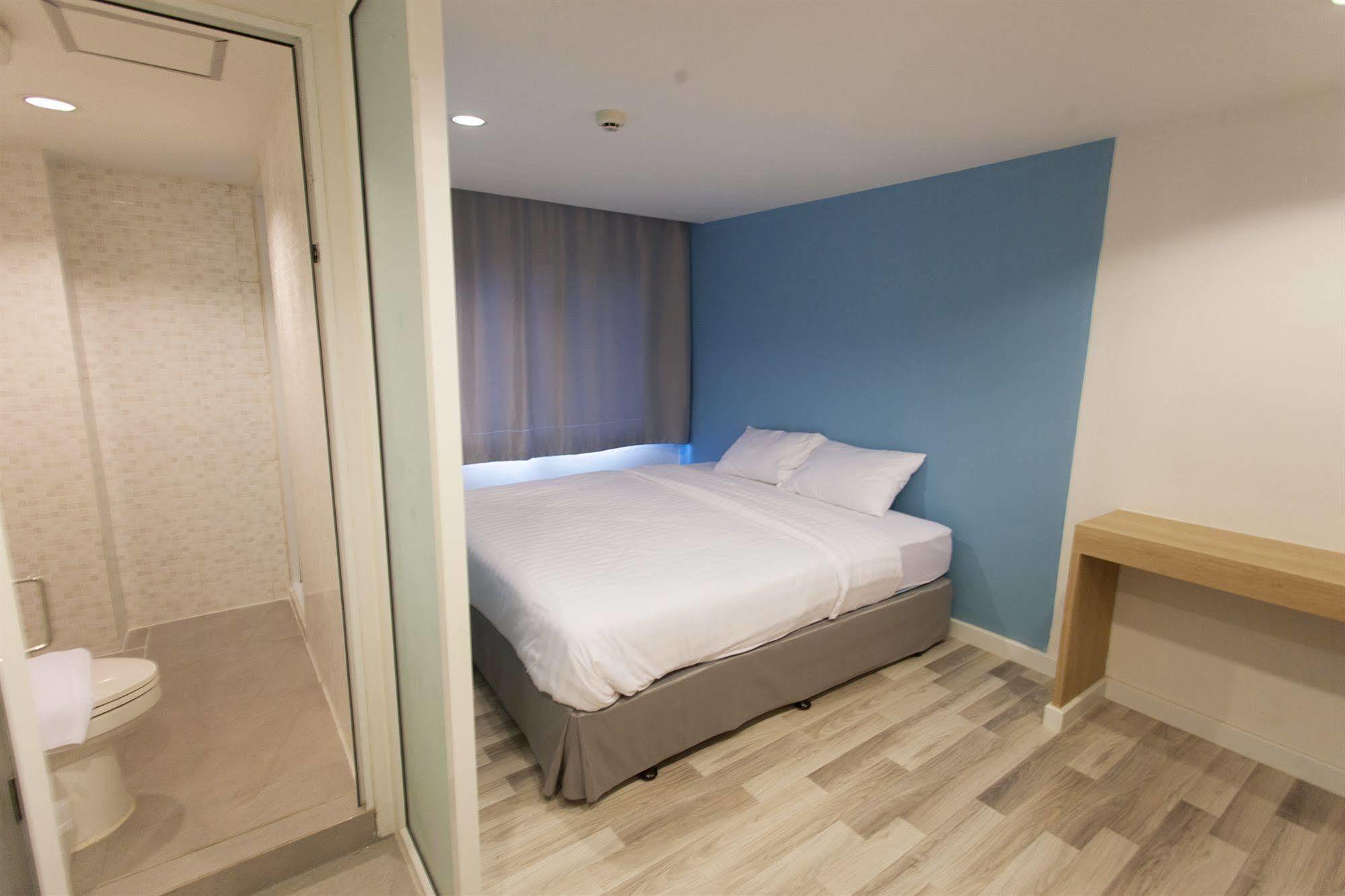 Nantra Cozy Pattaya Hotel Bagian luar foto
