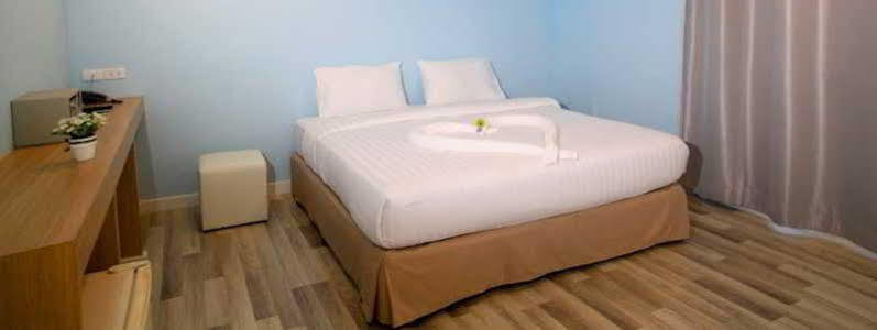 Nantra Cozy Pattaya Hotel Bagian luar foto